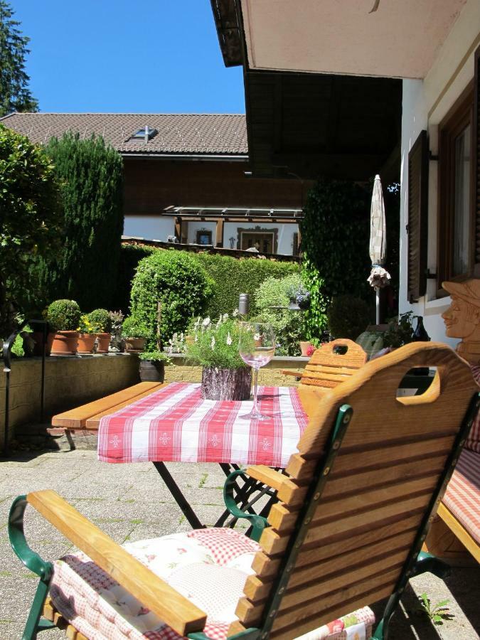 Gaestehaus Kerschbaum Grainau Exterior foto