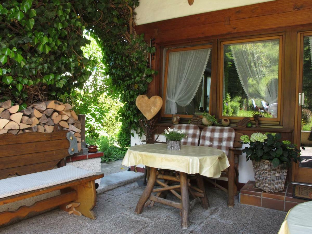 Gastehaus Kerschbaum Acomodação com café da manhã Grainau Exterior foto