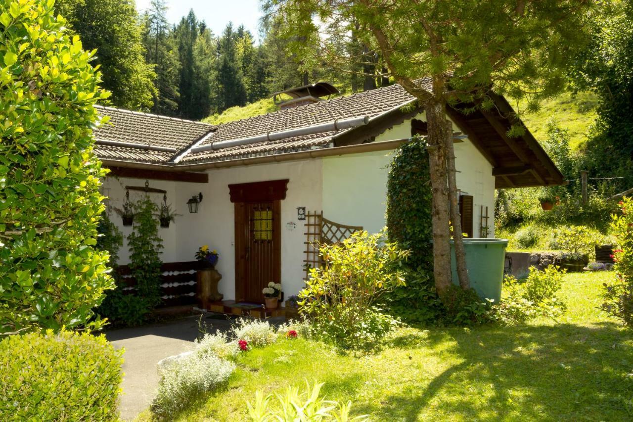 Gastehaus Kerschbaum Acomodação com café da manhã Grainau Exterior foto